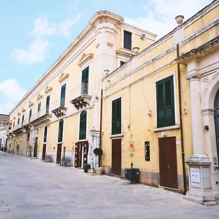 Pensión Foresteria Del Teatro Donnafugata Ragusa