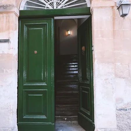 بيت ضيافة Foresteria Del Teatro Donnafugata 4*